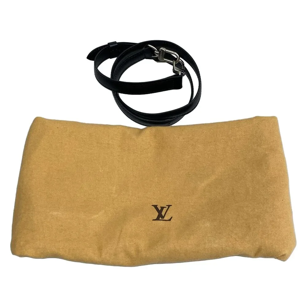 Louis Vuitton Porte Documents Lozan Taiga Business Bag M30052